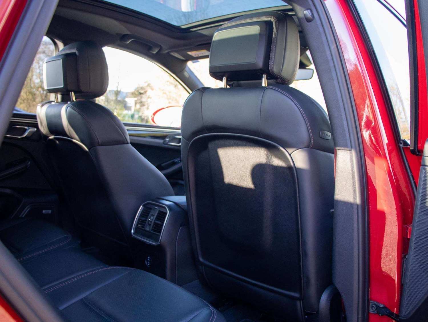 Used Porsche Macan 2022 for sale - 76718177: Photo 23