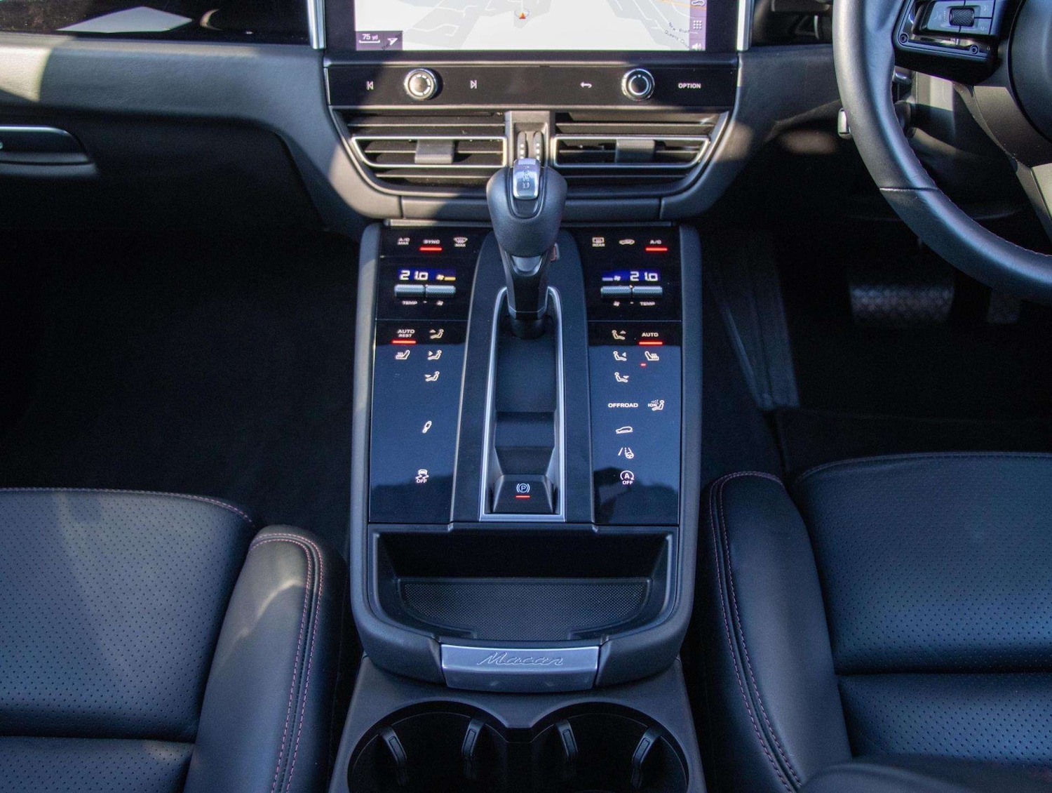 Used Porsche Macan 2022 for sale - 76718177: Photo 26