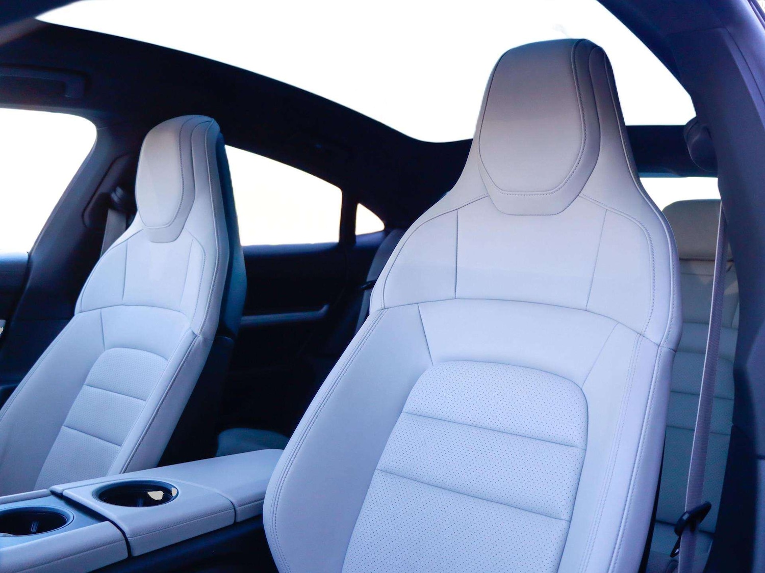 Used Porsche Taycan 2023 for sale - 78173845: Photo 28