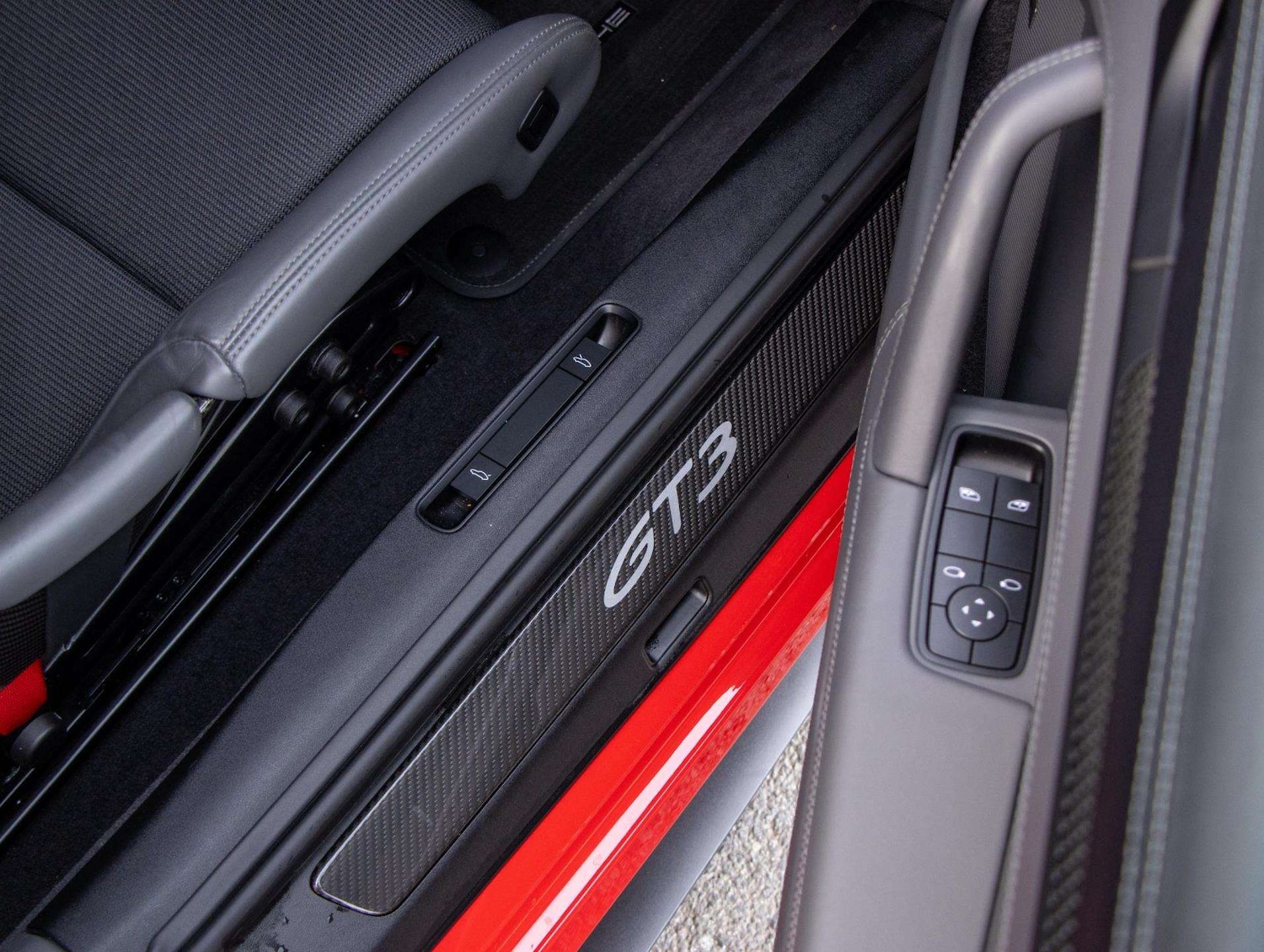 Used Porsche 911 2022 for sale - 77601179: Photo 16