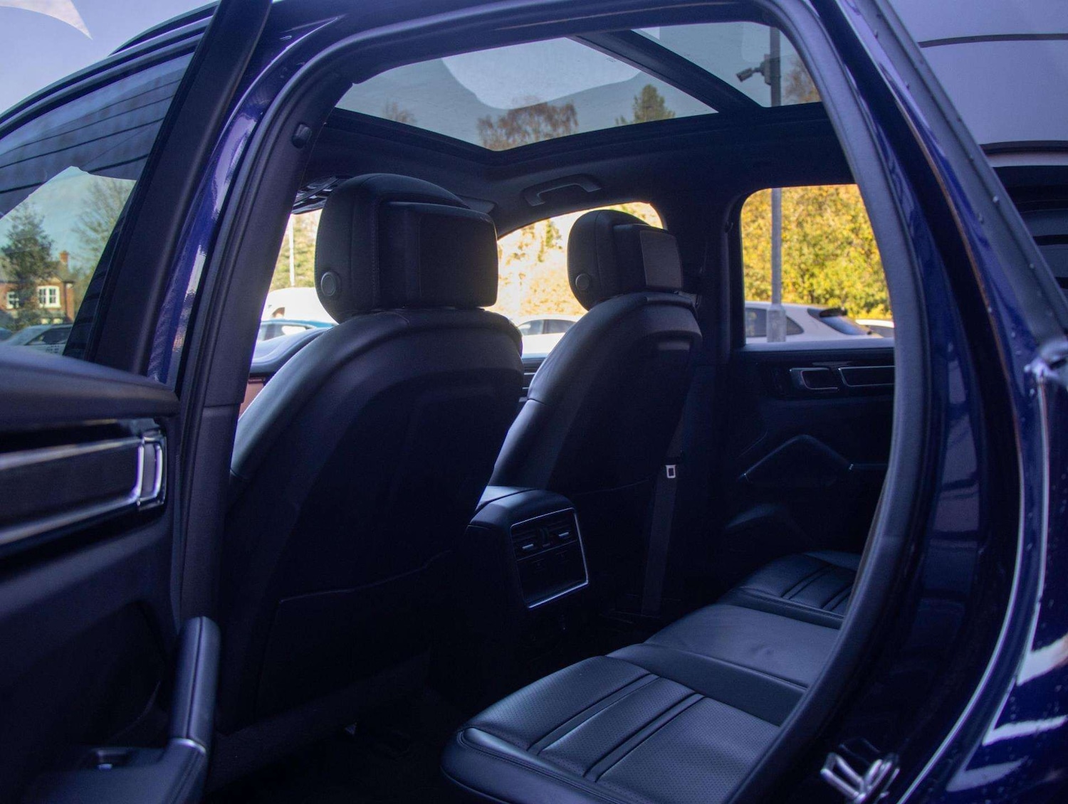 Used Porsche Cayenne 2023 for sale - 76842880: Photo 29