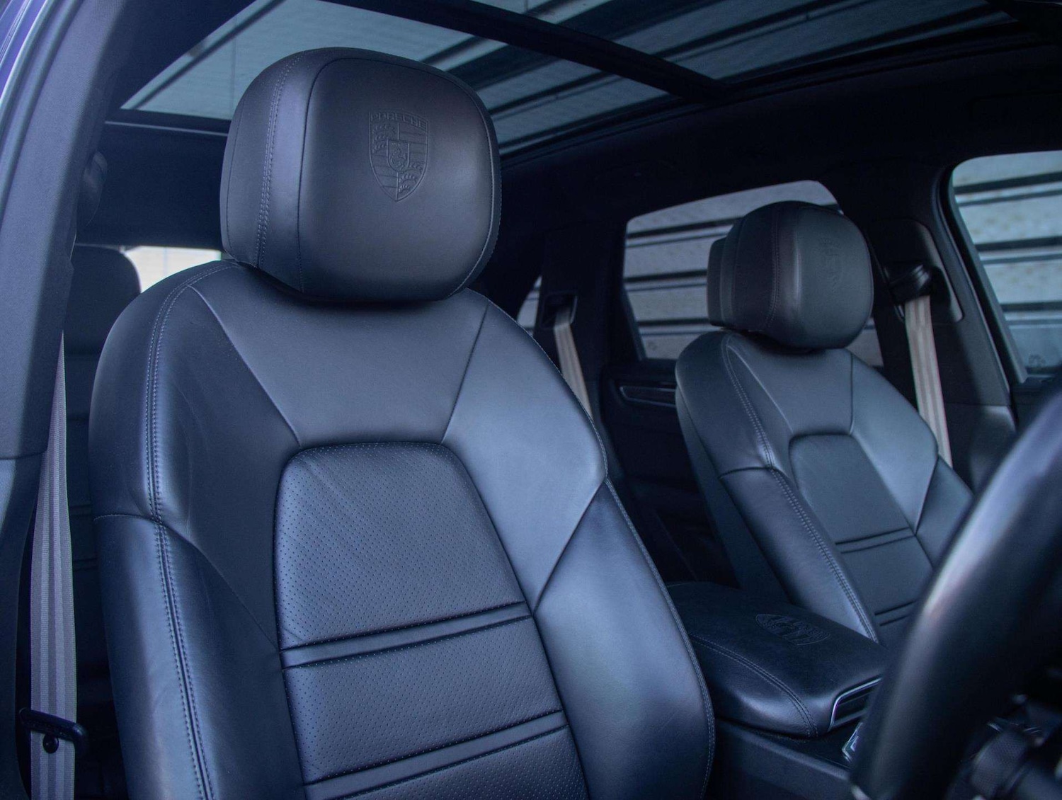 Used Porsche Cayenne 2023 for sale - 76842880: Photo 8