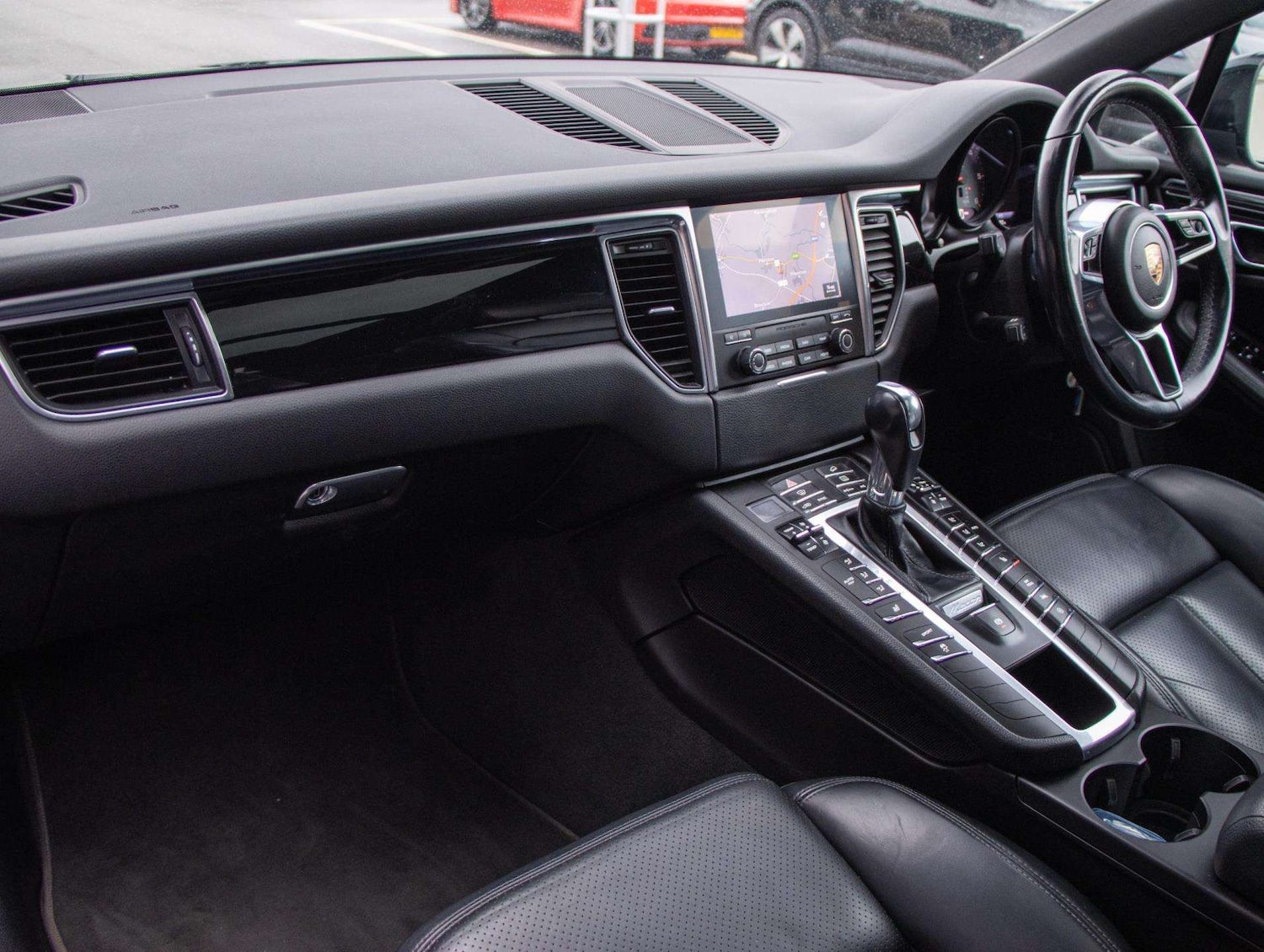 Used Porsche Macan 2018 for sale - 77429131: Photo 10