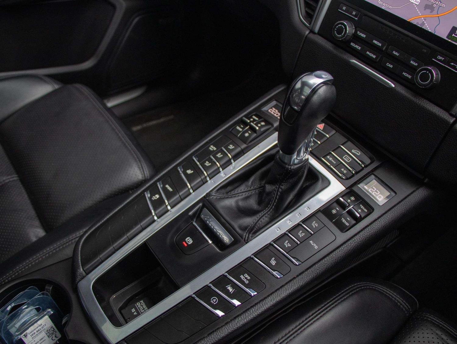 Used Porsche Macan 2018 for sale - 77429131: Photo 11