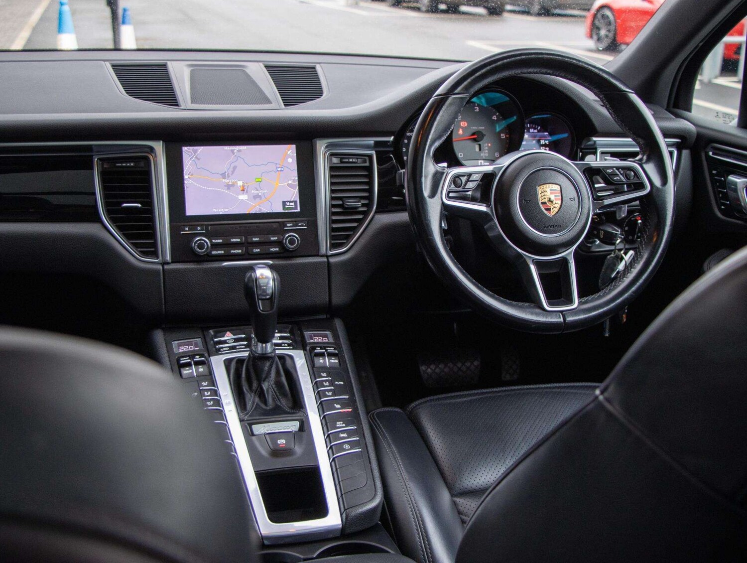 Used Porsche Macan 2018 for sale - 77429131: Photo 29