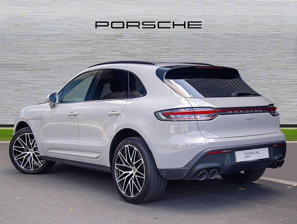 Used Porsche Macan 2023 for sale - 76286243: Photo 3