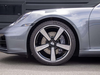 Used Porsche 911 2025 for sale - 79078757: Photo