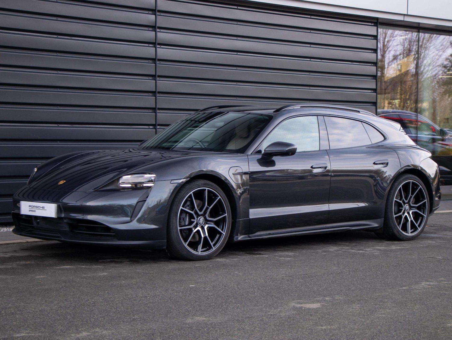 Used Porsche Taycan 2022 for sale - 77429123: Photo 17