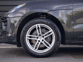 Used Porsche Macan 2024 for sale - 78666552: Photo