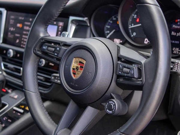 Used Porsche Macan 2024 for sale - 75592310: Photo 13