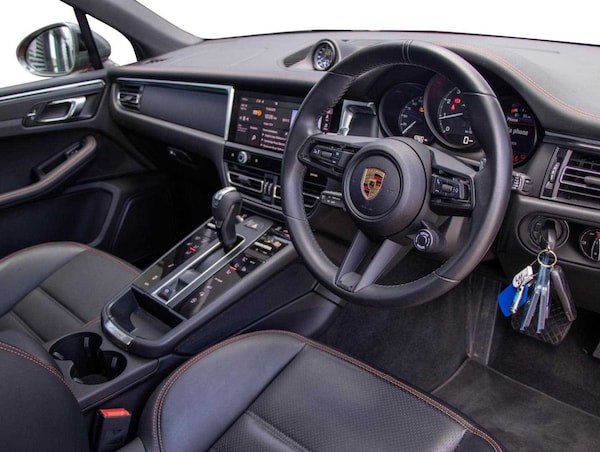 Used Porsche Macan 2024 for sale - 75592310: Photo 5
