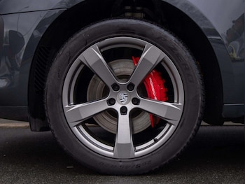 Used Porsche Macan 2022 for sale - 76827496: Photo