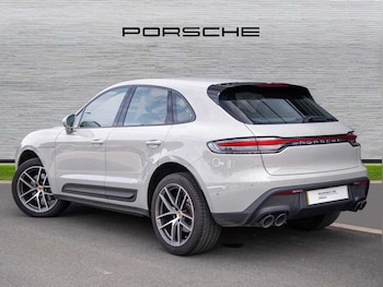Used Porsche Macan 2023 for sale - 75353949: Photo
