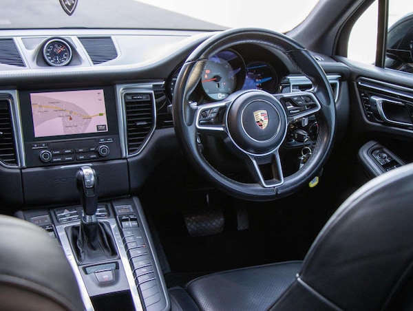 Used Porsche Macan 2016 for sale - 76192091: Photo 28