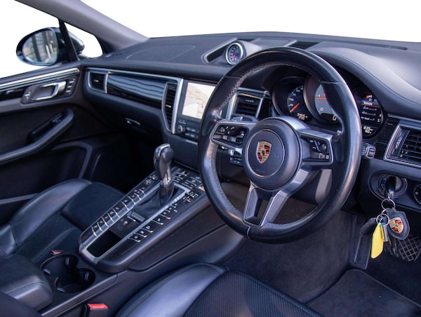 Used Porsche Macan 2016 for sale - 76192091: Photo 4