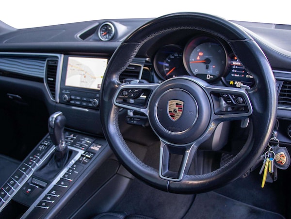 Used Porsche Macan 2016 for sale - 76192091: Photo 8