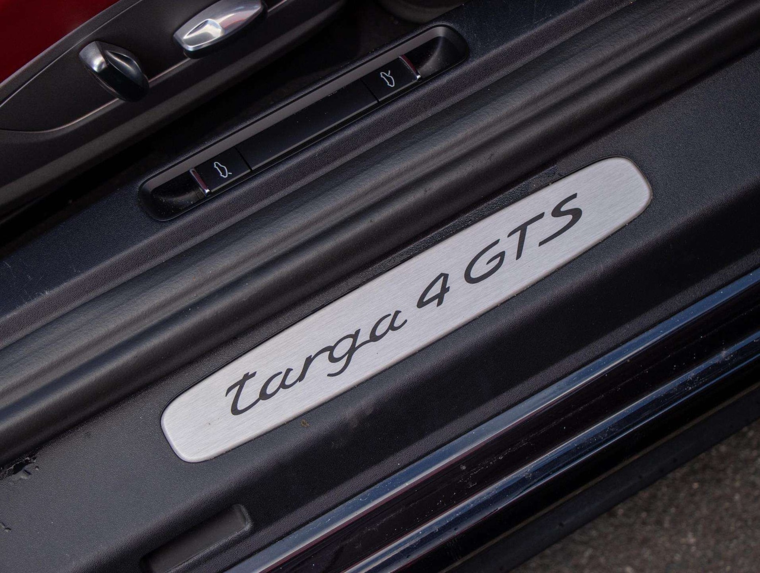 Used Porsche 911 2017 for sale - 76401351: Photo 15