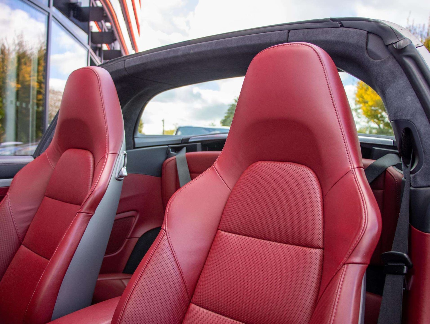 Used Porsche 911 2017 for sale - 76401351: Photo 25