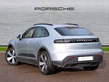 Used Porsche Macan 2025 for sale - 79770878: Photo