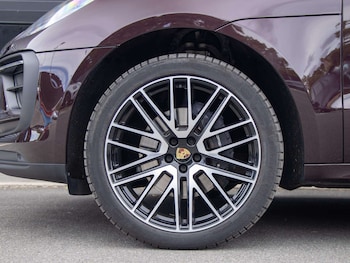Used Porsche Macan 2022 for sale - 79064980: Photo