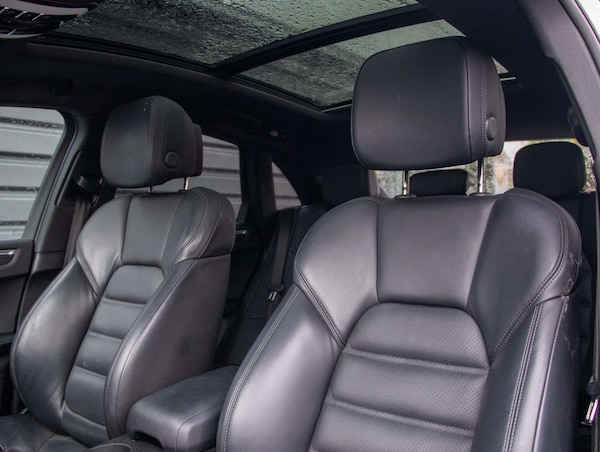 Used Porsche Macan 2022 for sale - 76192090: Photo 30