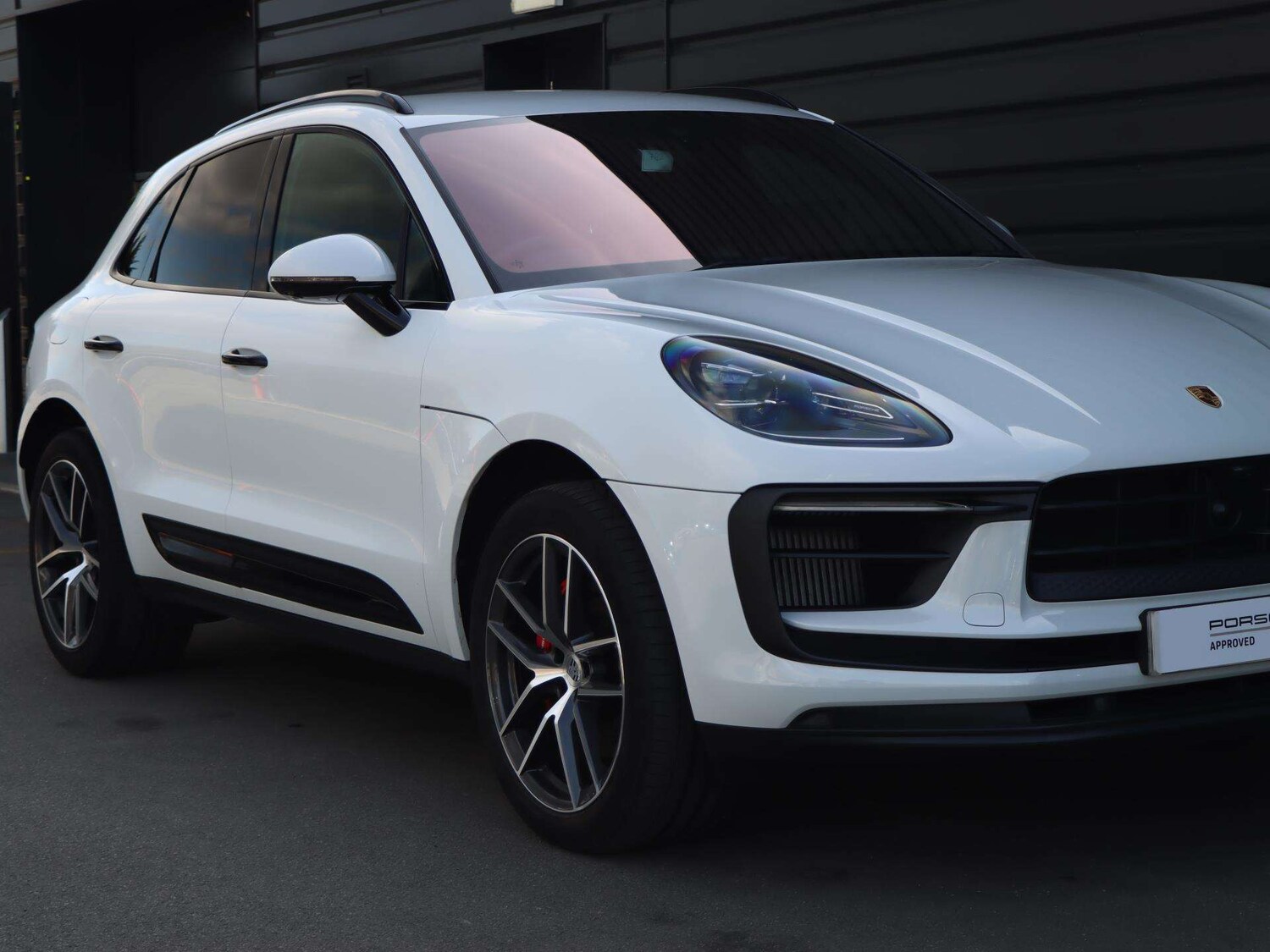Used Porsche Macan 2024 for sale - 78118630: Photo 10