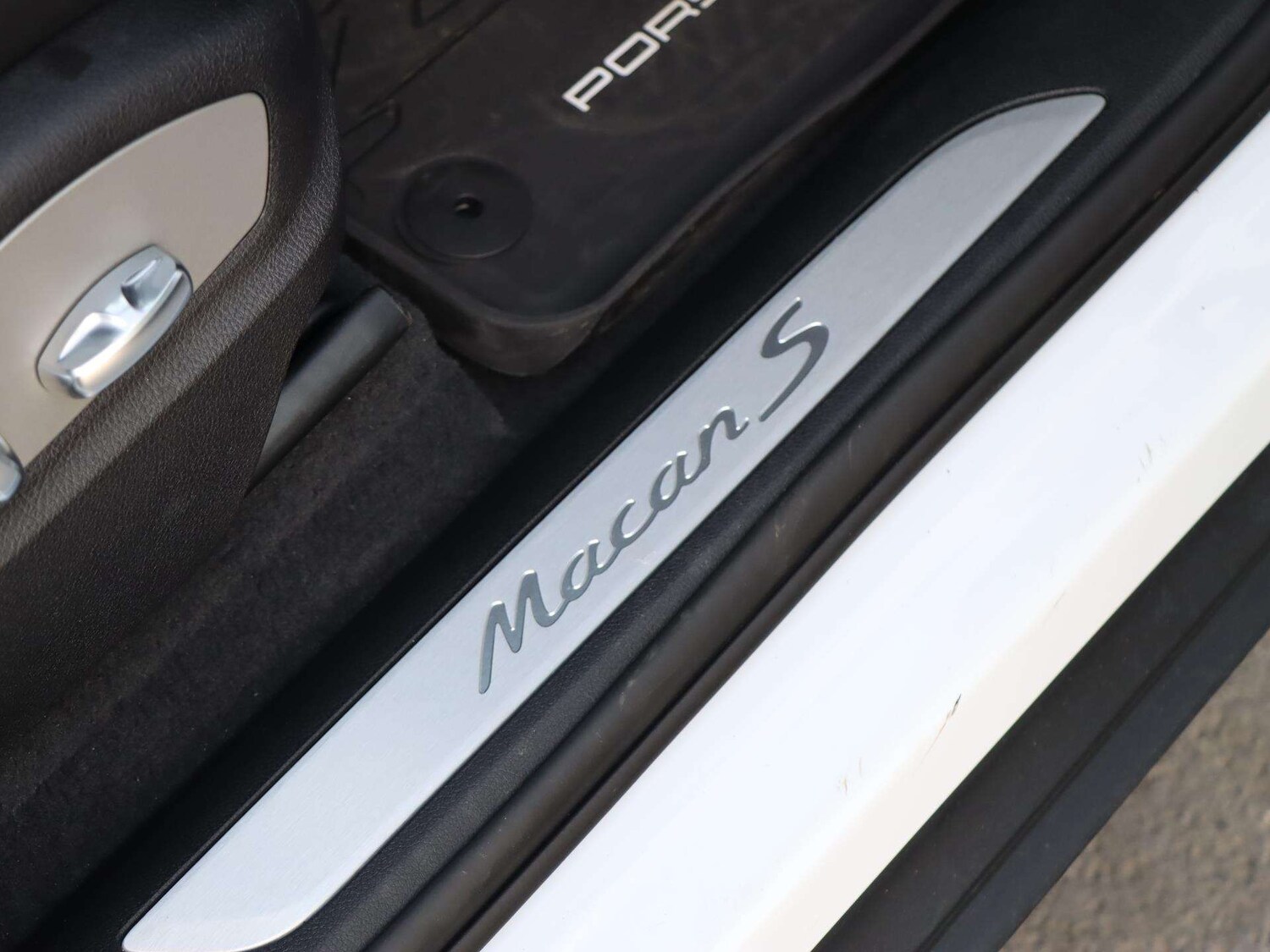 Used Porsche Macan 2024 for sale - 78118630: Photo 17