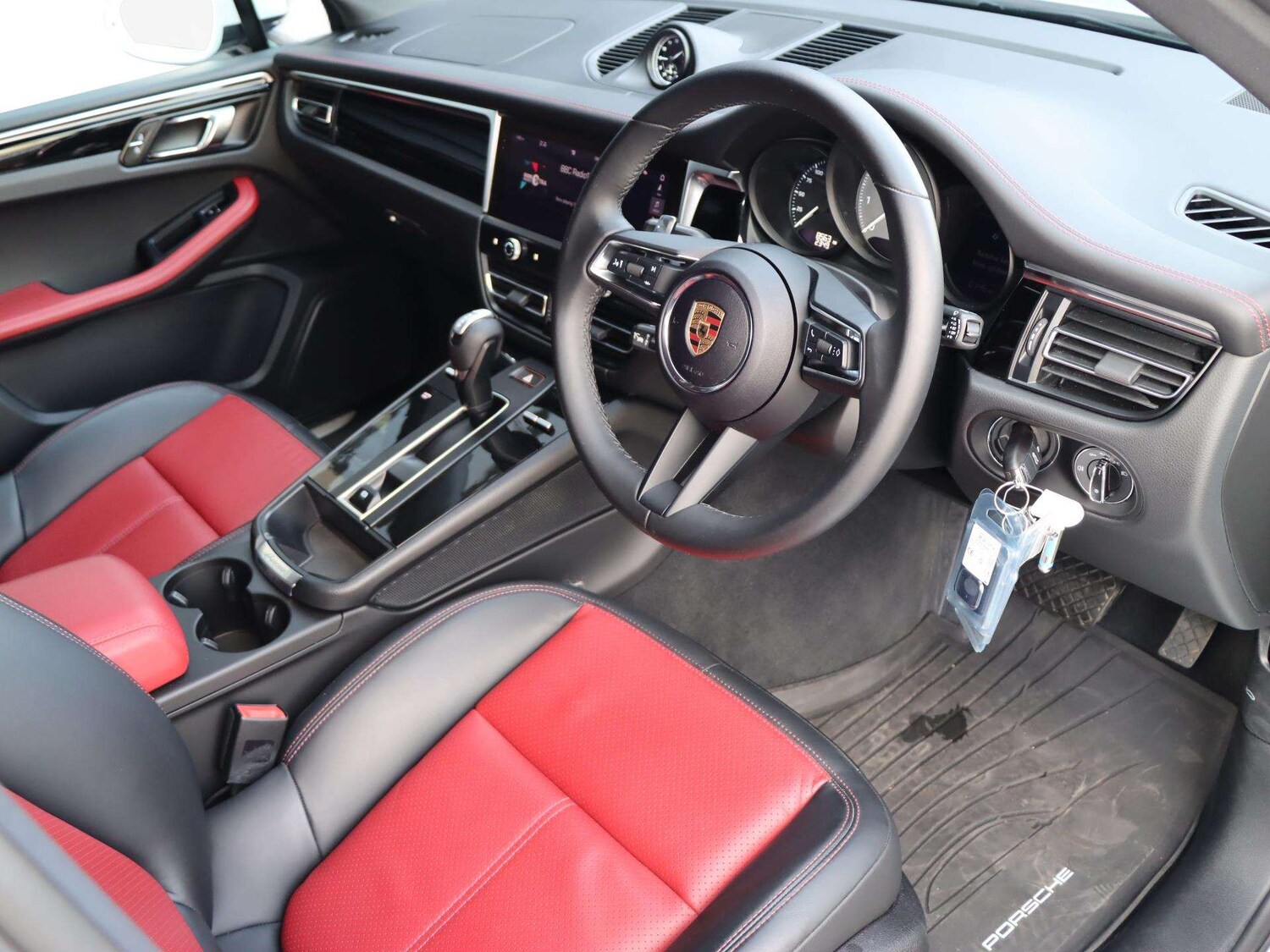 Used Porsche Macan 2024 for sale - 78118630: Photo 18