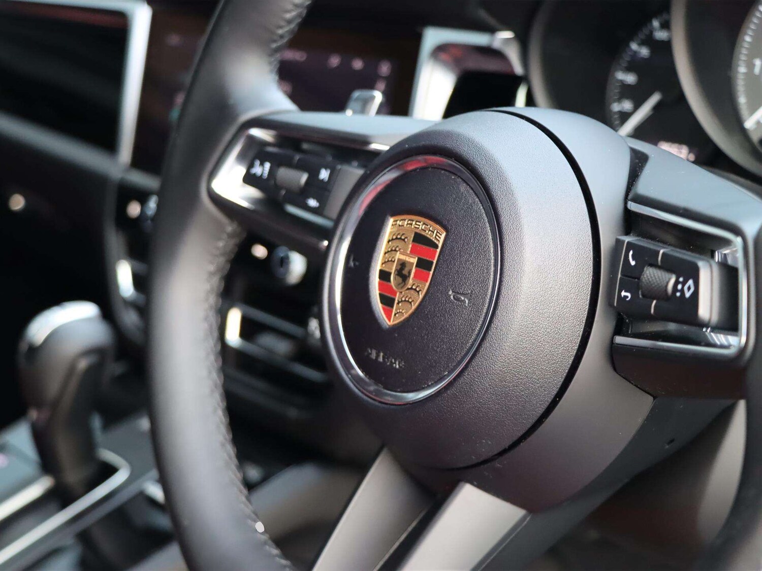 Used Porsche Macan 2024 for sale - 78118630: Photo 20