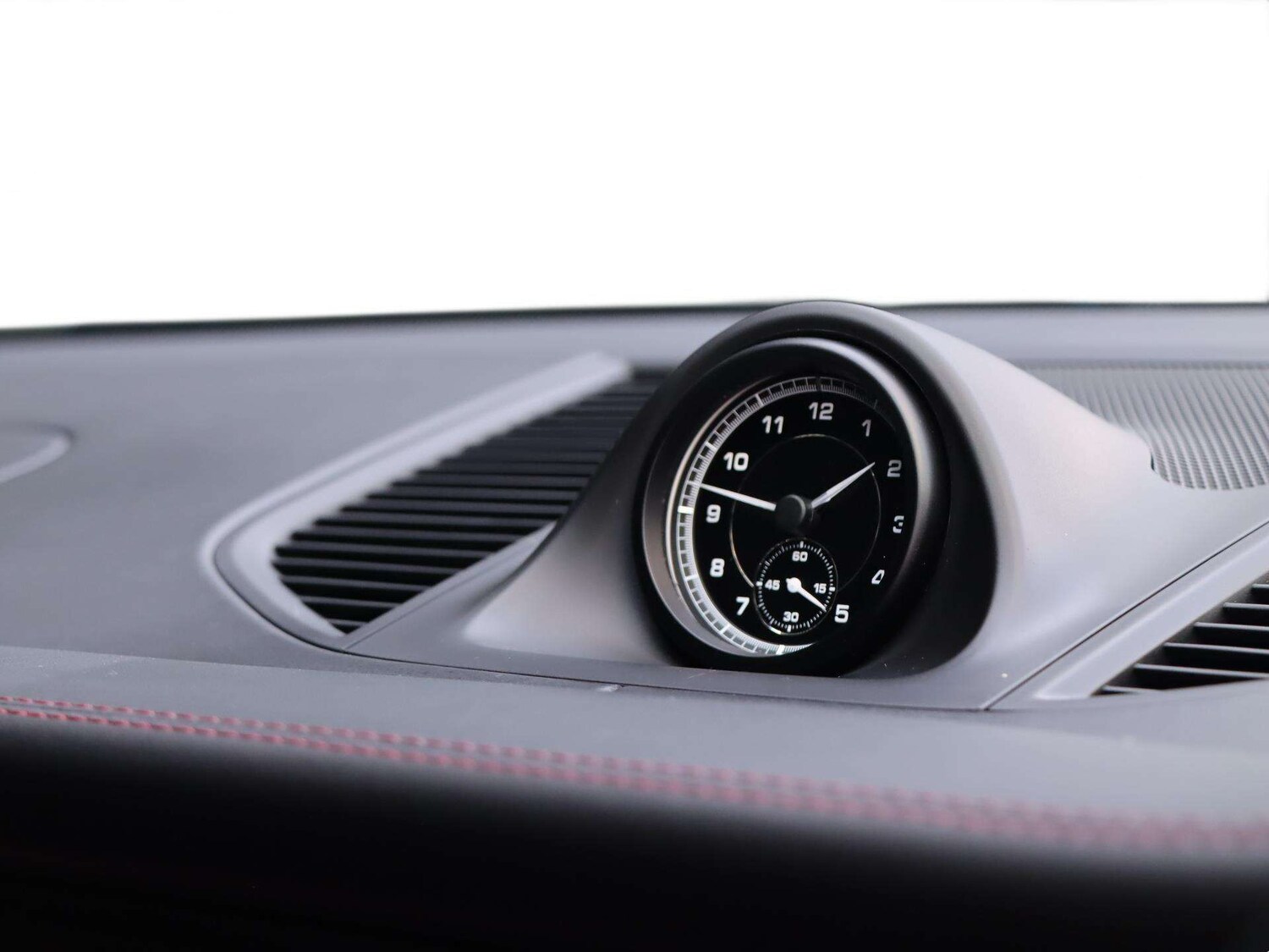 Used Porsche Macan 2024 for sale - 78118630: Photo 26