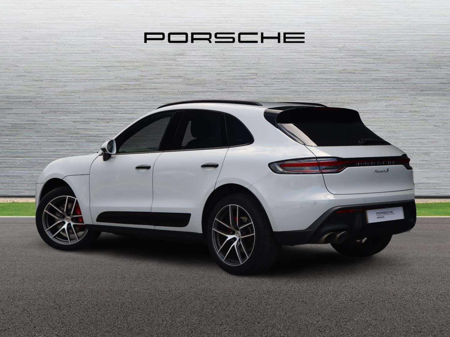 Used Porsche Macan 2024 for sale - 78118630: Photo 4