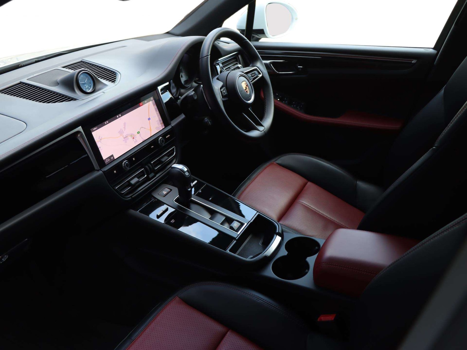 Used Porsche Macan 2024 for sale - 78118630: Photo 5