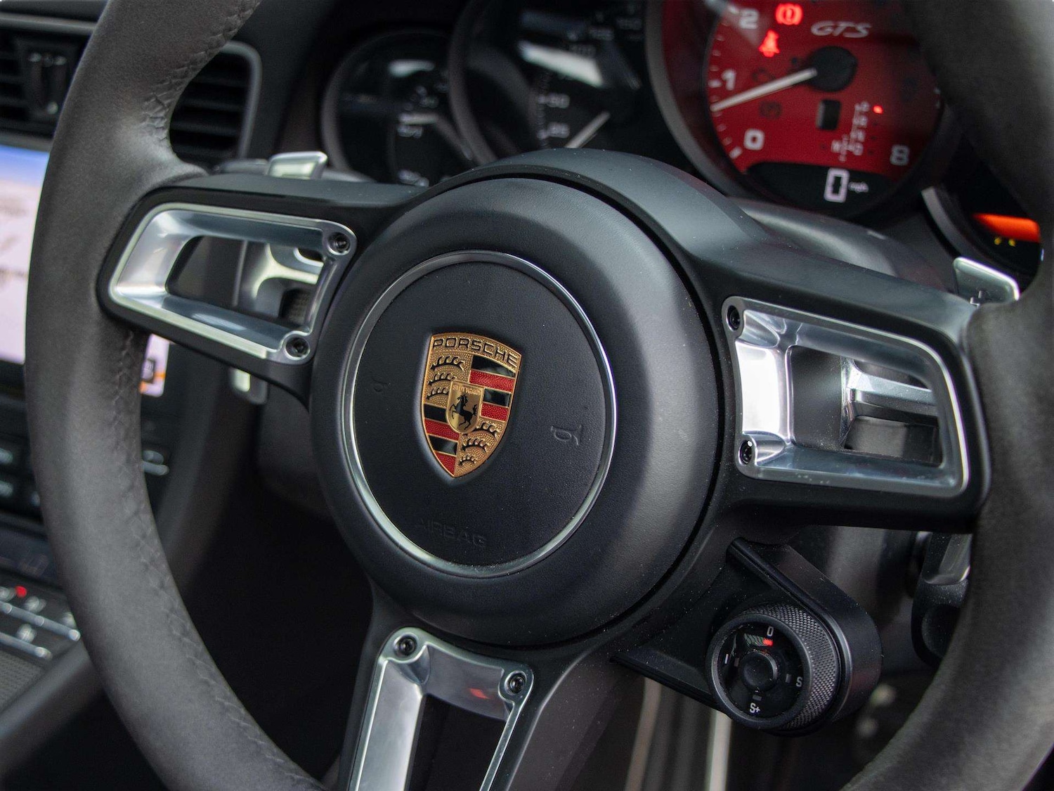 Used Porsche 911 2018 for sale - 77996082: Photo 16