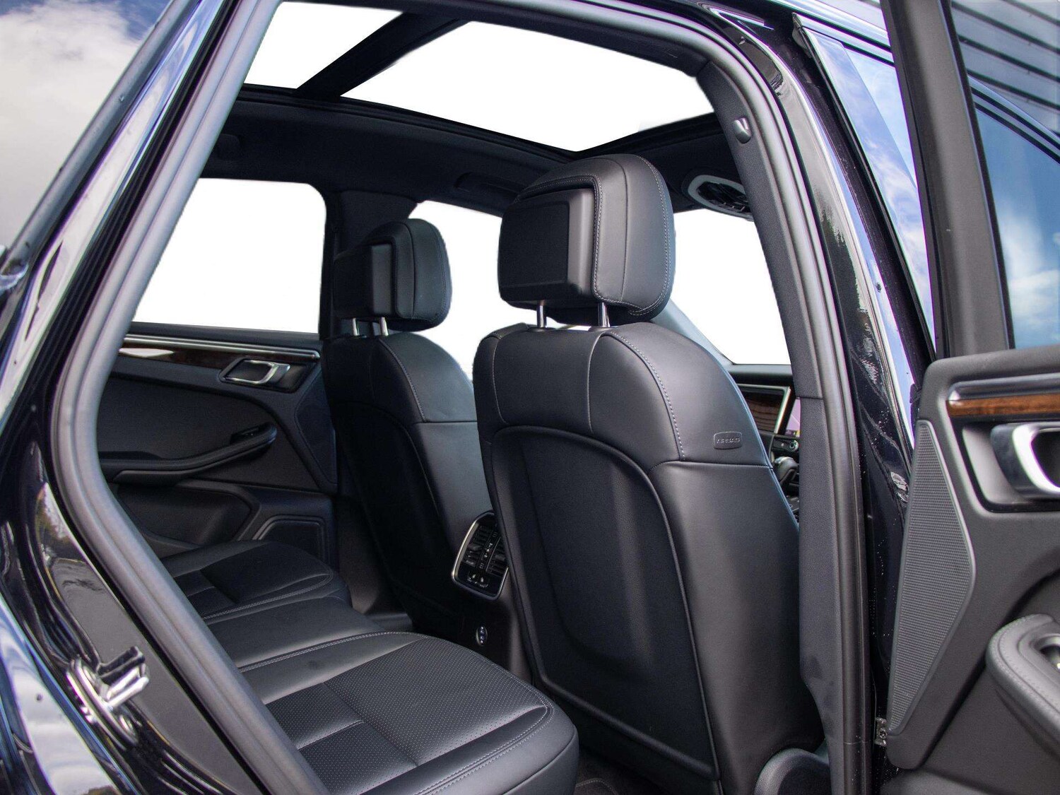 Used Porsche Macan for sale - 78089531: Photo 23