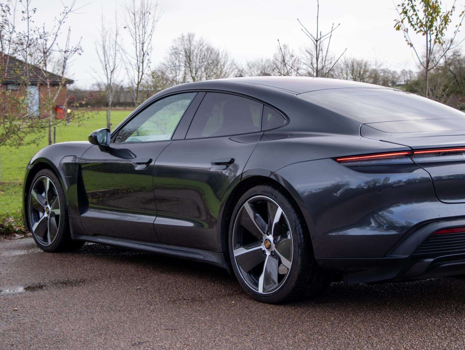 Used Porsche Taycan 2020 for sale - 76648867: Photo 19