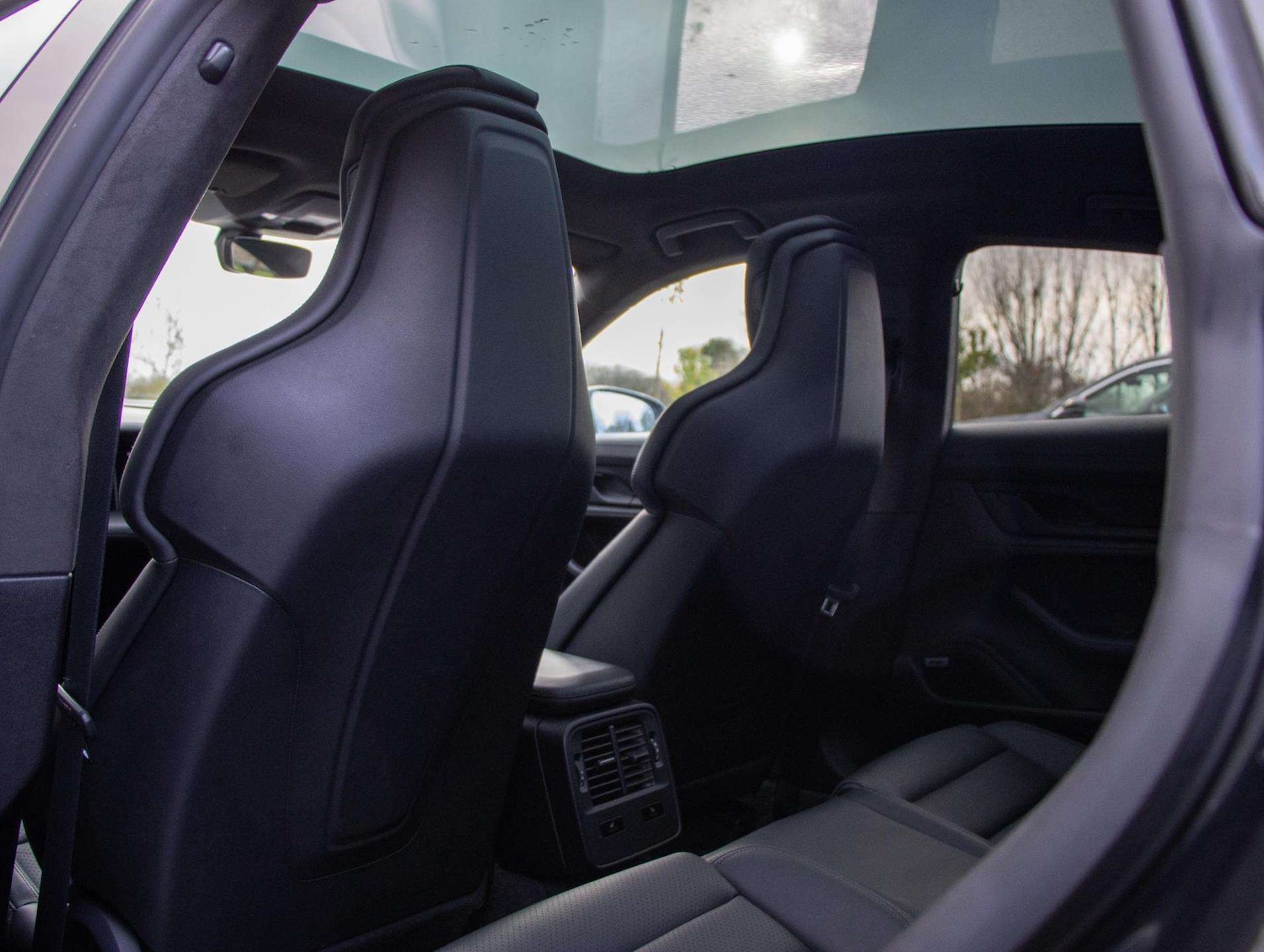 Used Porsche Taycan 2020 for sale - 76648867: Photo 28