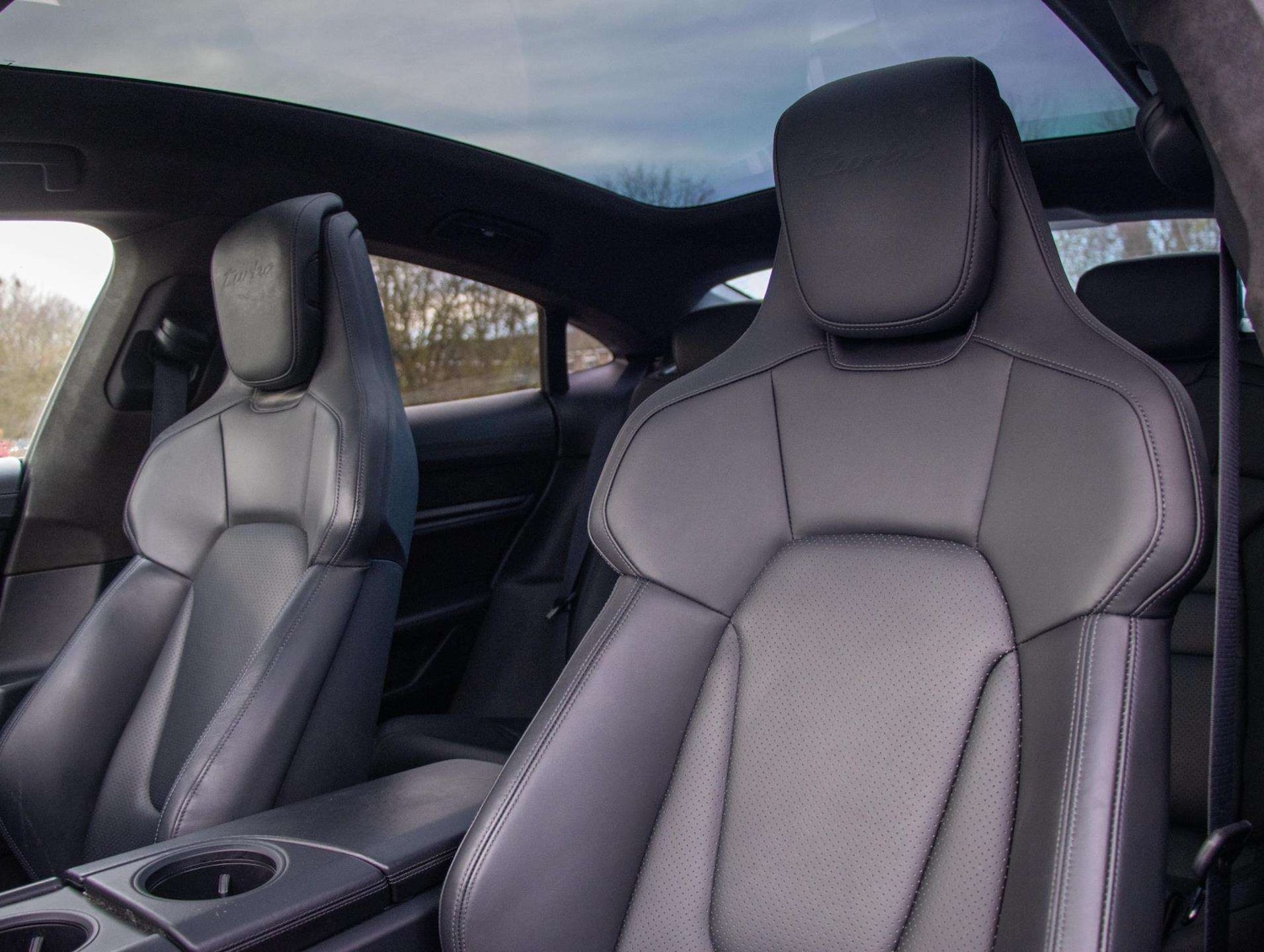 Used Porsche Taycan 2020 for sale - 76648867: Photo 30