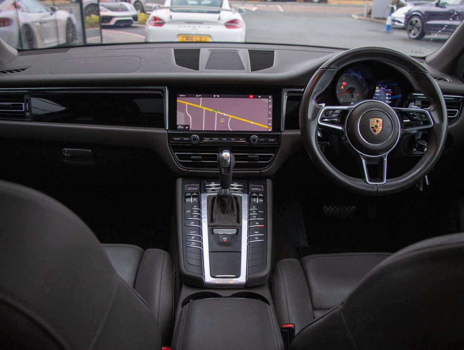 Used Porsche Macan 2019 for sale - 77601174: Photo 14