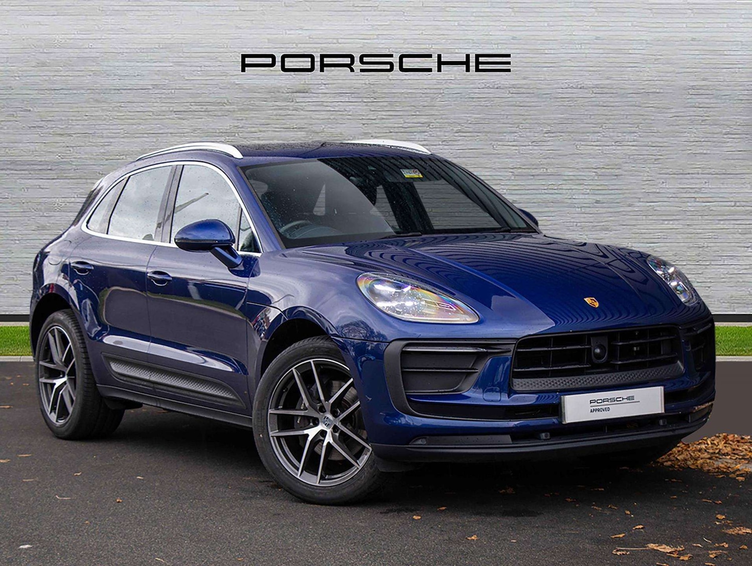 Used Porsche Macan 2022 for sale - 76564339: Photo 1