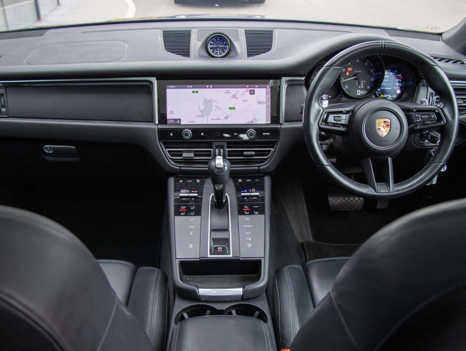 Used Porsche Macan 2022 for sale - 76564339: Photo 15