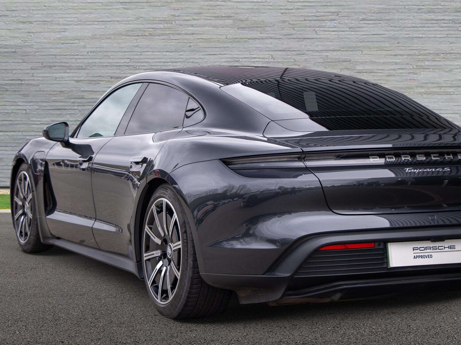 Used Porsche Taycan 2022 for sale - 78024076: Photo 28