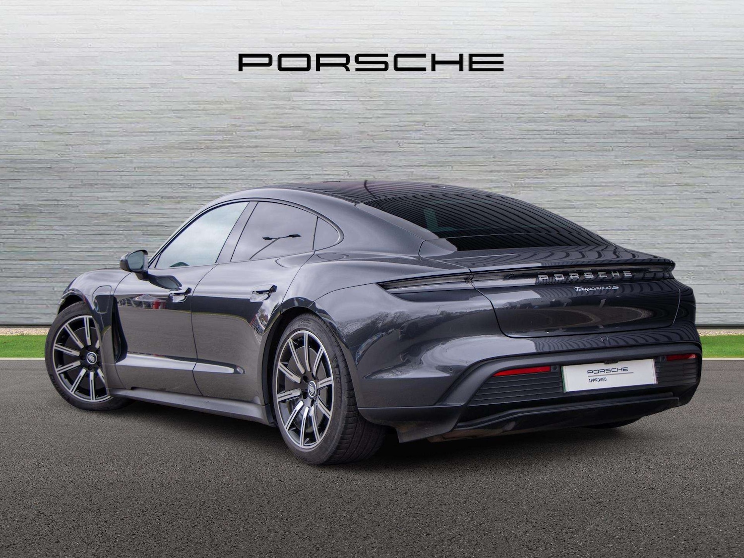 Used Porsche Taycan 2022 for sale - 78024076: Photo 9