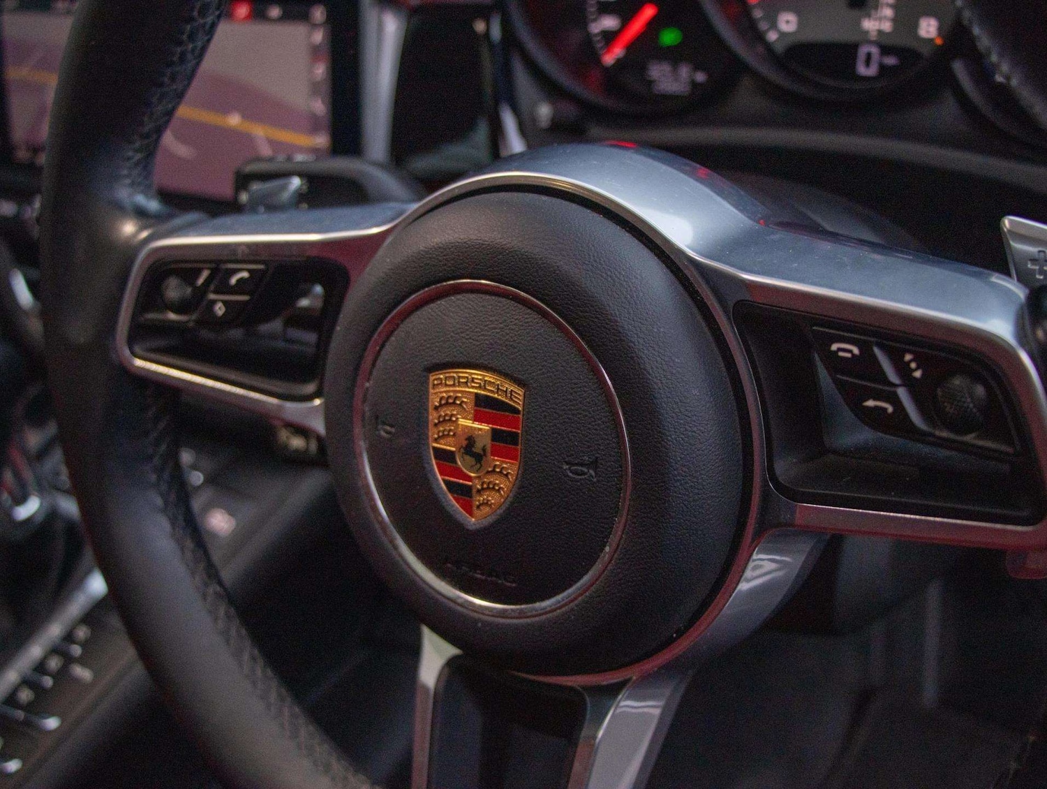 Used Porsche Macan 2020 for sale - 76929055: Photo 12