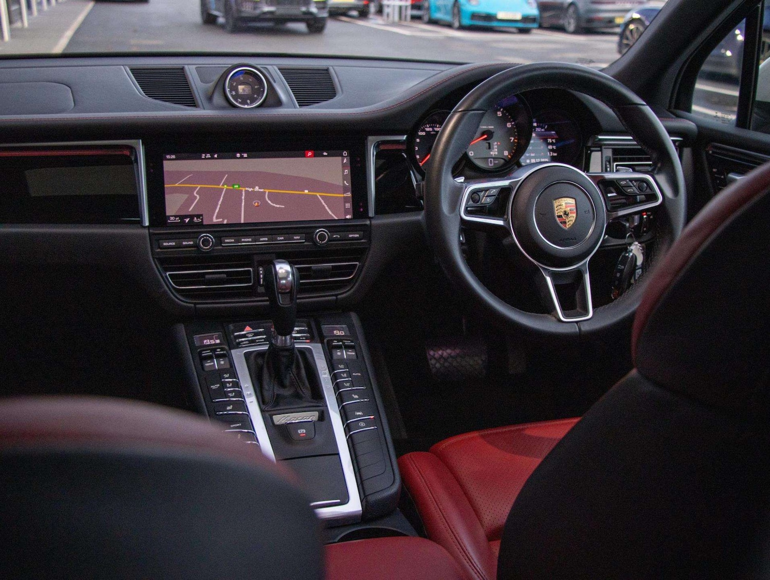 Used Porsche Macan 2020 for sale - 76929055: Photo 28