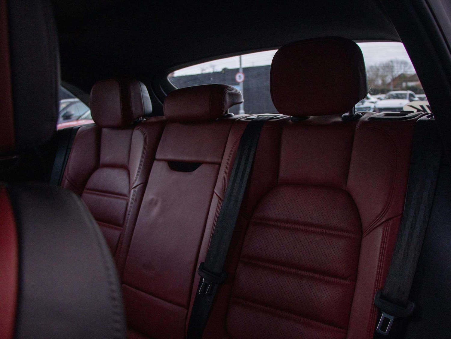 Used Porsche Macan 2020 for sale - 76929055: Photo 30