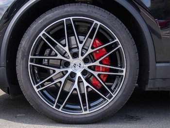 Used Porsche Macan 2025 for sale - 75282255: Photo