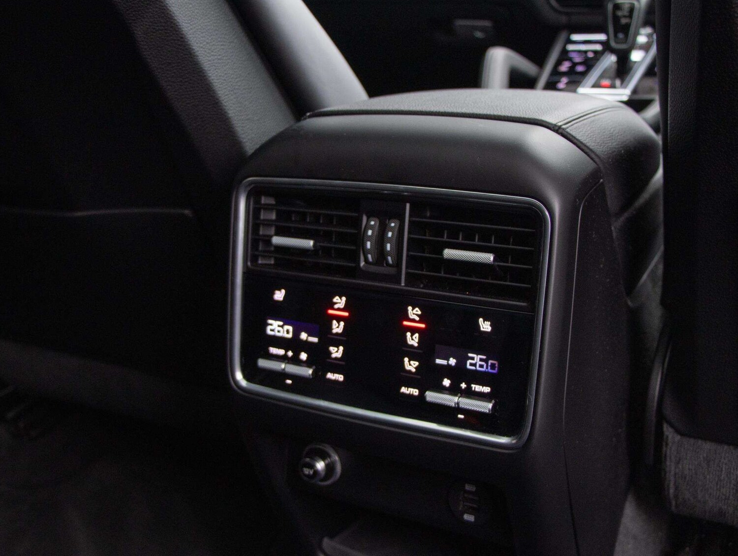 Used Porsche Cayenne 2019 for sale - 77429227: Photo 26