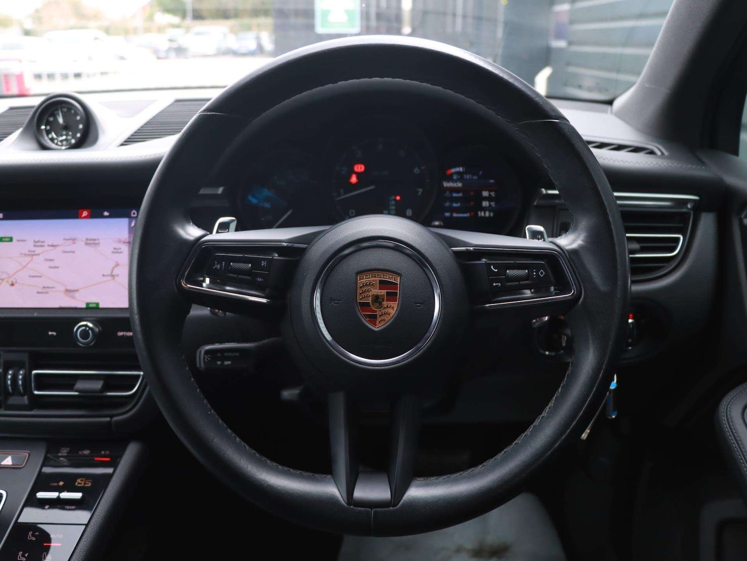 Used Porsche Macan 2022 for sale - 76875856: Photo 14