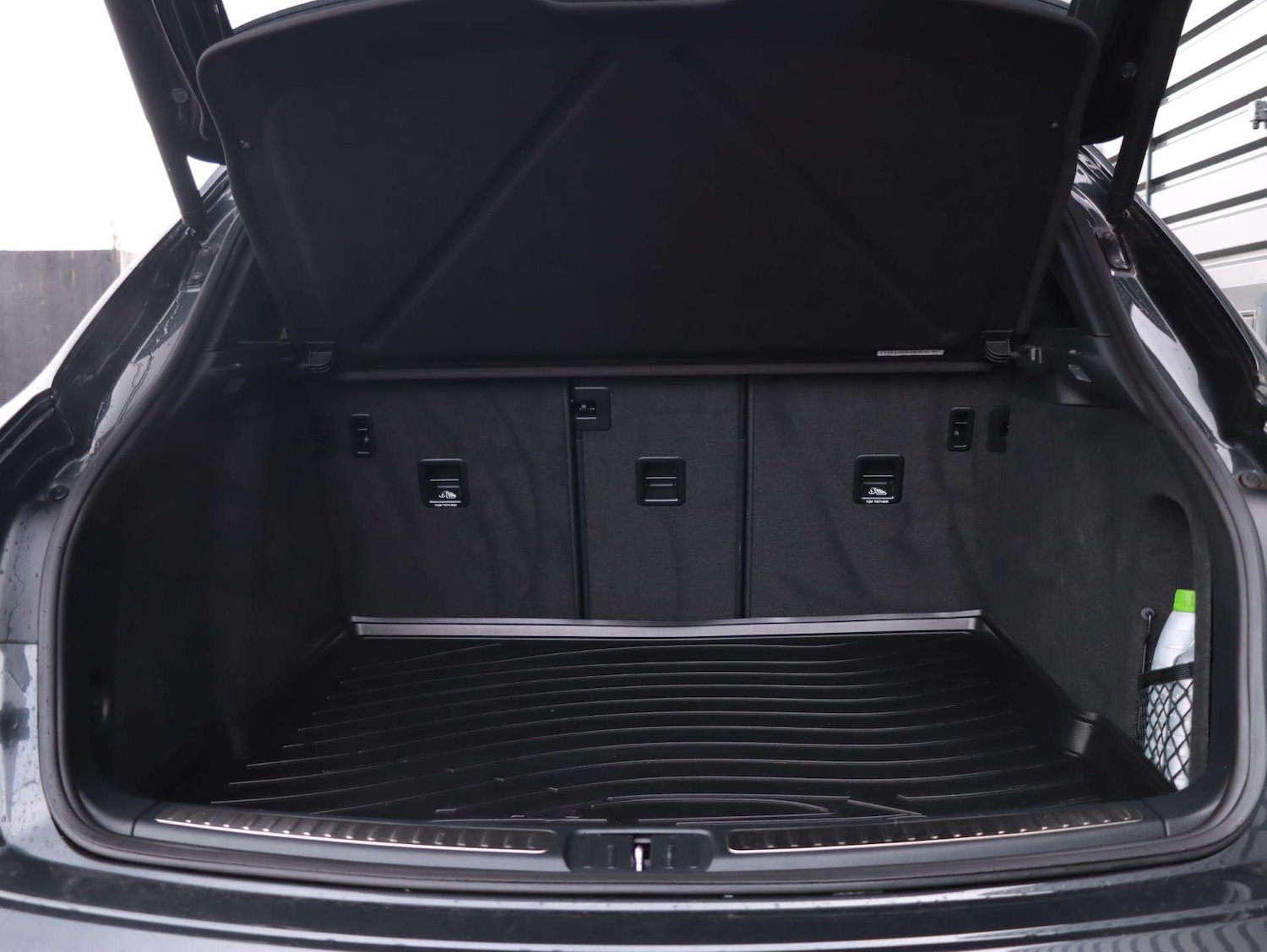 Used Porsche Macan 2022 for sale - 76875856: Photo 22