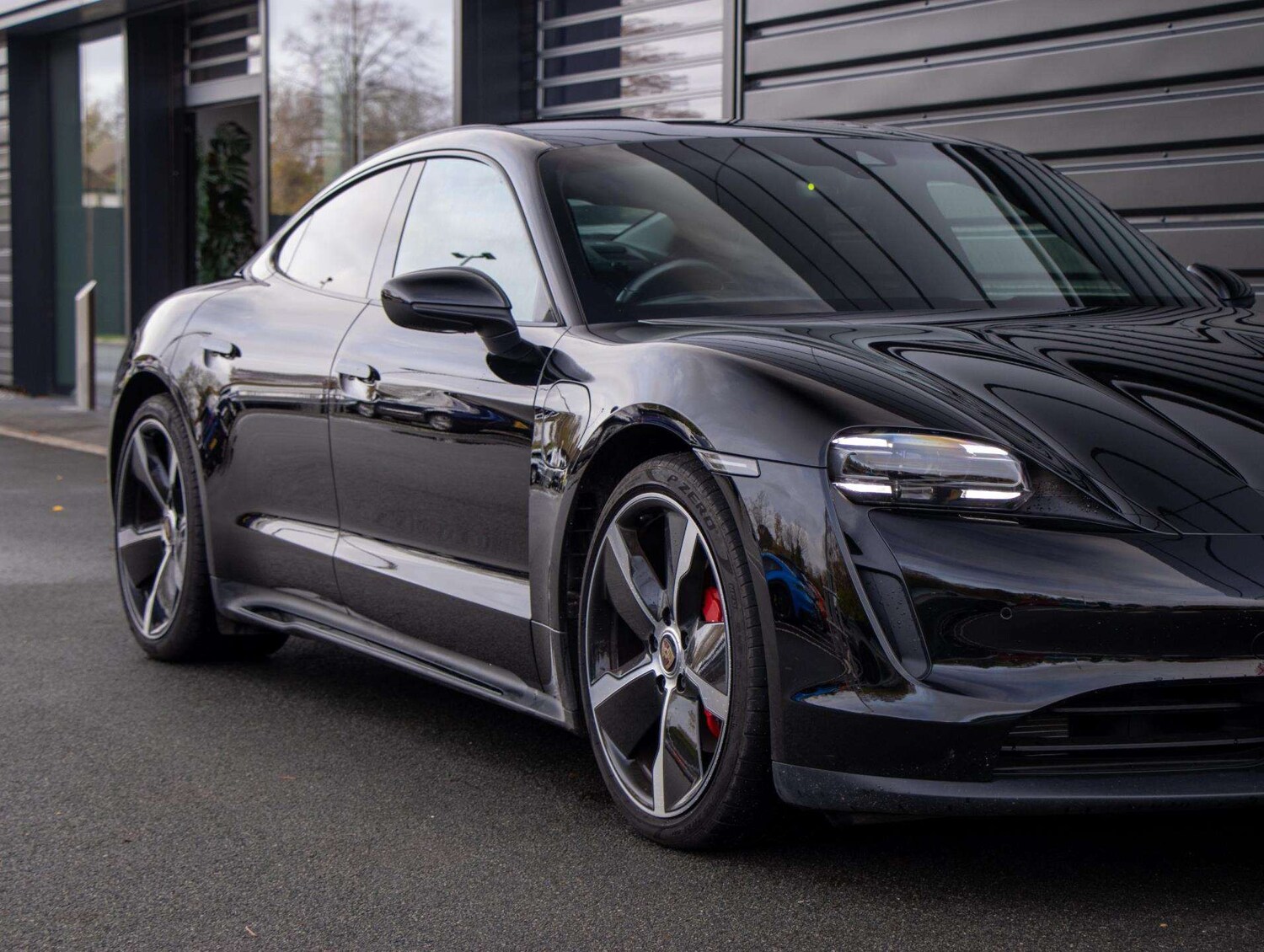 Used Porsche Taycan 2021 for sale - 77589088: Photo 18